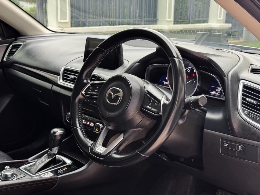 รหัสรถ AVA2211 ⚡️ Mazda3 Sport Hatchback 2.0 Skyactive 2.0 S Top สุด ปี 2018 ใช้น้อย 9
