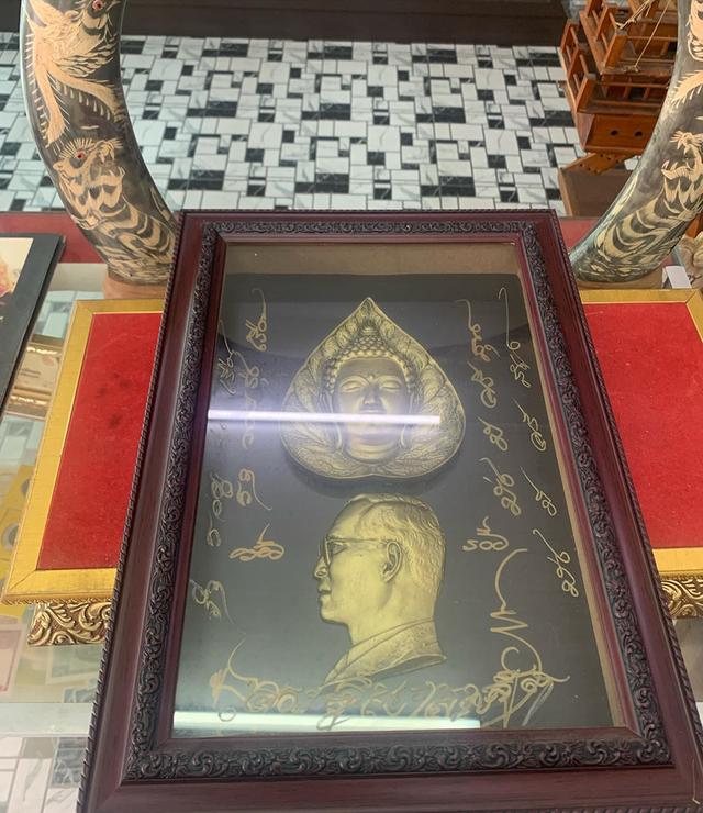ภาพเรซิน พร้อมกรอบแขวนผนัง 3