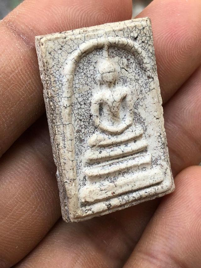 พระสมเด็จวัดระฆังพิมพ์พระแก้วใหญ่
