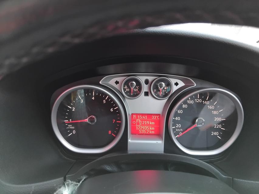 รถยนต์ Ford Focus สภาพดีมาก ปี่ 2011 รูปที่ 10