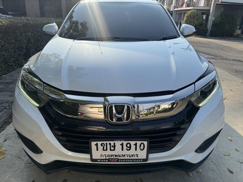 Honda Hrv E 2021 รถบ้าน ขายเอง ผญ ใช้งาน ไมล์น้อยค่ะ