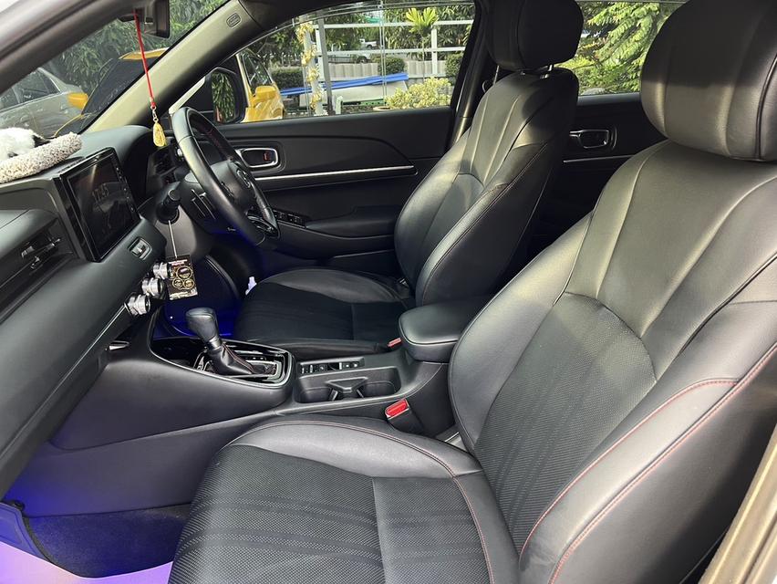  ปี2022/23 Honda HR-V 1.5 e:HEV RS รุ่นท็อปสุด รถบ้าน มือเดียว เข้าศูนย์ฮอนด้าทุกระยะ 16