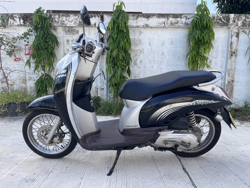 ขายด่วน !!!!  Honda รุ่น scoopy i 110cc ปี 2010 หัวฉีด  สตาร์ทมือ-เท้า ภาษีไม่ขาด  ก.ย. 68   ✅เอกสารชุดโอนครบ 11