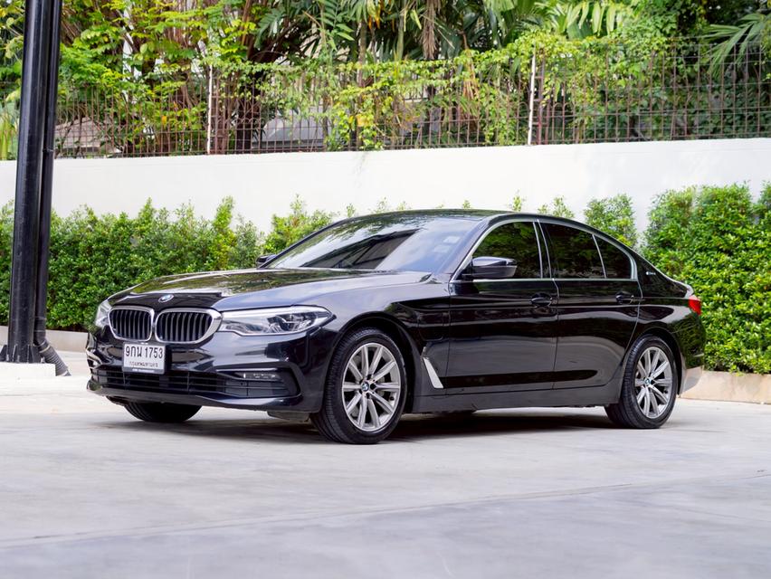BMW 530e ELITE Plug-in Hybrid ปี 2019 รูปที่ 3