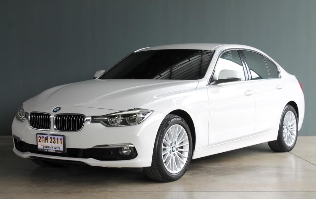 รหัสรถ BM3311 BMW 320d F30 Luxury 2017