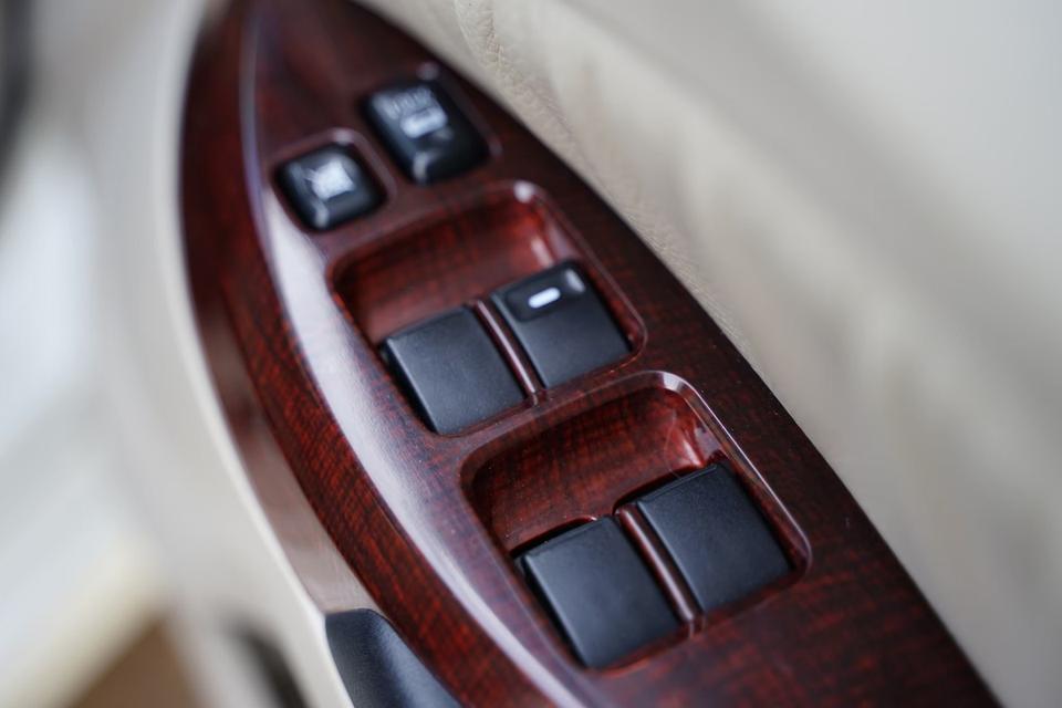 2011 M.SPACE WAGON GLS 13