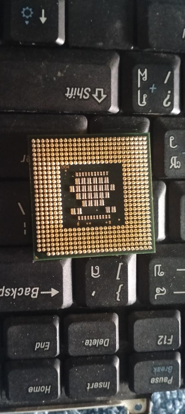 อะใหล่โน๊ตบุ๊ต dell latitude d620 รูปที่ 2