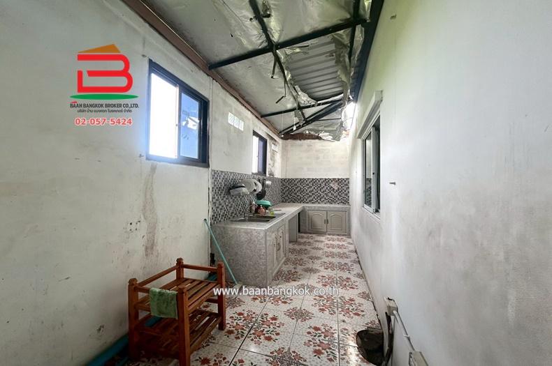  บ้านแฝด หมู่บ้าน เดอะไนน์ รังสิต คลอง 9 เนื้อที่ 36.8 ตรว. ใกล้วัดลานนา ถนนรังสิต-นครนายก ตำบลลำลูกกา อำเภอลำลูกกา จังหวัดปทุมธานี 6