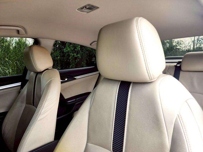 Honda Civic 1.8El ปี20 14
