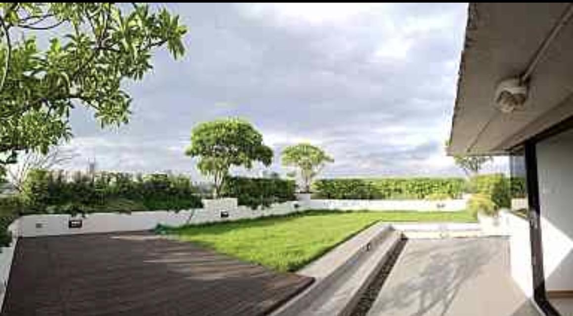 ขาย เพ้นท์เฮ้าส์สุดหรู ในคอนโดมิเนียม Lakeshore West นิชดาธานี อยู่ที่ชั้น 16,17,18 ขนาดอลังการ 1025.08 ตร.ม.  4