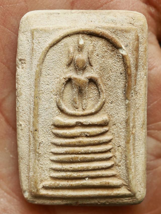 พระสมเด็จวัดเกศไชโย พิมพ์ ๗ ชั้น....เก่าๆ รูปที่ 8