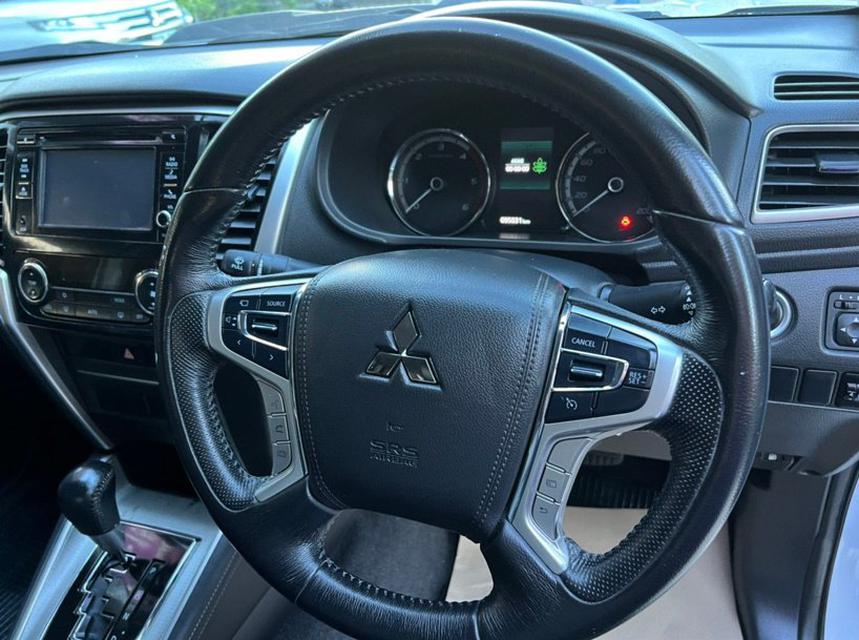  Mitsubishi Triton 2.4 DOUBLE CAB  GT Plus AT 2019 6