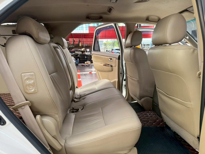 TOYOTA FORTUNER 3.0 V 4WD ปี2012 รถบ้านแท้ รถสายลุย  โคตรคุ้ม ไม่เคยชน  พร้อมใช้งาน 8