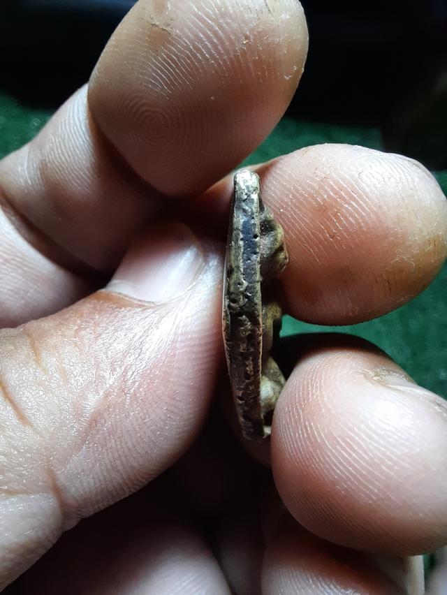 เหรียญหล่อหลวงพ่อโต หลวงปู่ชู วัดนาคปรก ปี 2472 รูปที่ 8