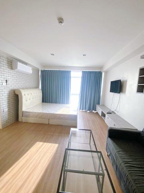 ม.รังสิต 2กม. 42ตร.ม. ห้องขนาดใหญ่ ให้เช่าคอนโด เดอะ จีโอ การ์ดิน หลักหก 1นอน 1น้ำ โรบินสัน ศรีสมาน 2.3กม. 1