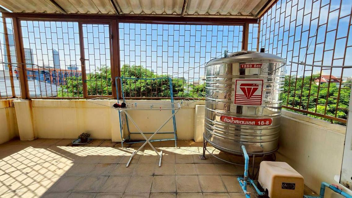 ขายด่วน ทาวน์โฮม 4 ชั้น หมู่บ้านอรุณพัฒน์ สาธุประดิษฐ์-พระราม 3 "บ้านสภาพดี ไม่ทรุด ไม่ร้าว ทำเลศักยภาพ ใกล้ Central พระราม 3" 7 ห้องนอ 4 ห้องน้ำ 20