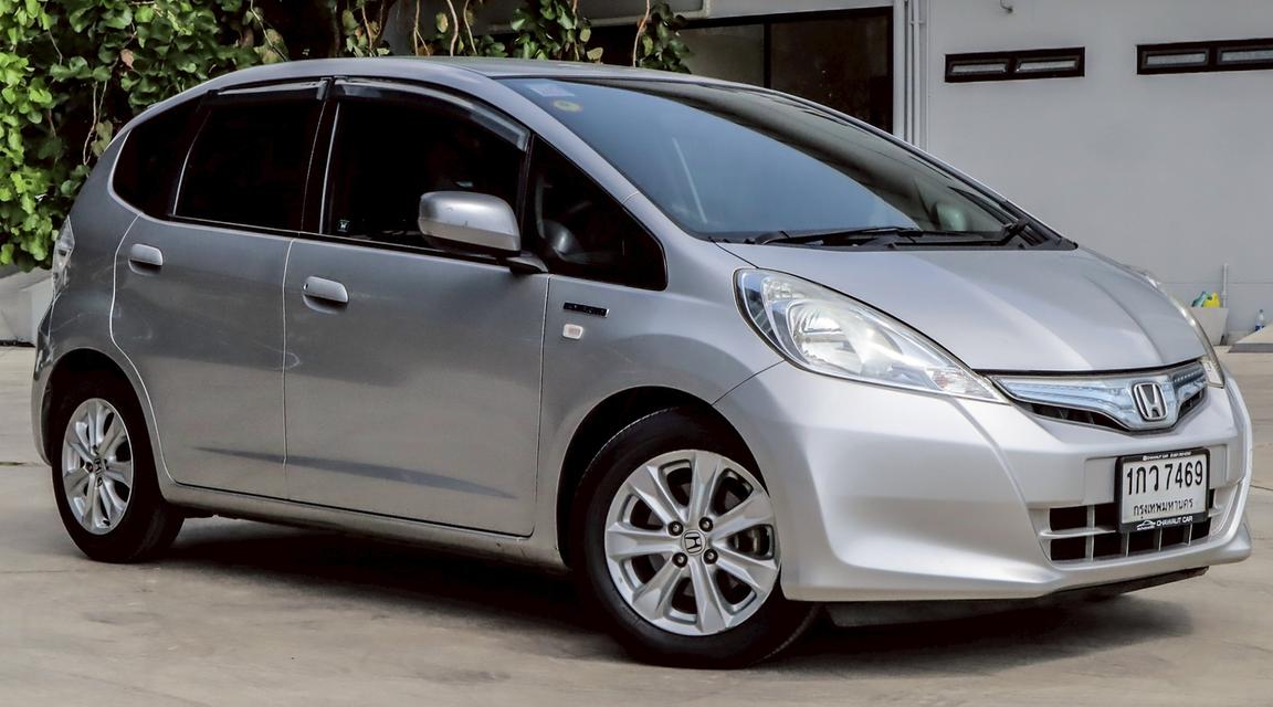 2013 HONDA JAZZ 1.3 HYBRID
