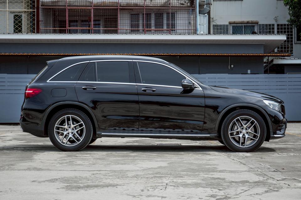 รหัสรถ CBL4623 Mercedes-Benz GLC250d 2.1 AMG 4MATIC W253 AT 2016