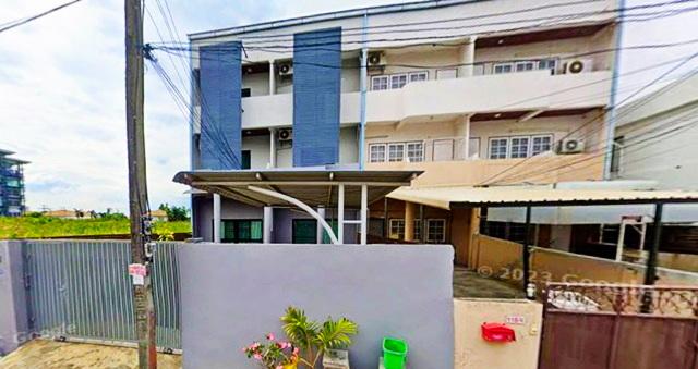 รพ. สินแพทย์ ศรีนครินทร์ 800ม. สวนหลวง ร.9 900 ม.ให้เช่าทาวน์เฮ้าส์ 4 นอน MRT ศรีอุดม 1กม. รถไฟฟ้าสายเหลือง 3 ชั้น จอดรถ รูปที่ 2