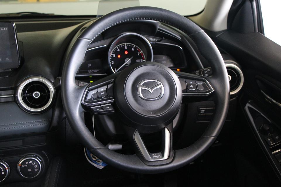 รหัสรถ TKG7310 MAZDA 2 1.3 S LEATHER ปี 2020 8