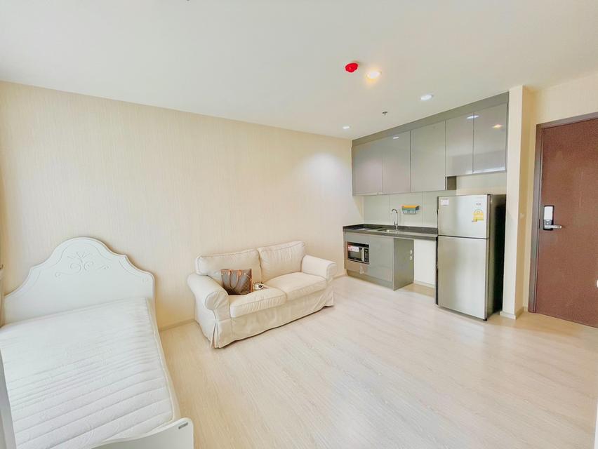 Rhythm Asoke Condo 3