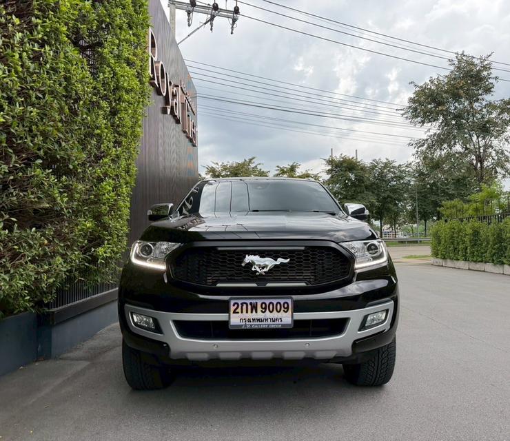 Ford Everest 2.0 Bi-Turbo 4WD Titanium Plus สีดำ ปี 2018 รถสวย เจ้าของดูแลดี เคลือบแก้วจอดในร่มตลอด  2