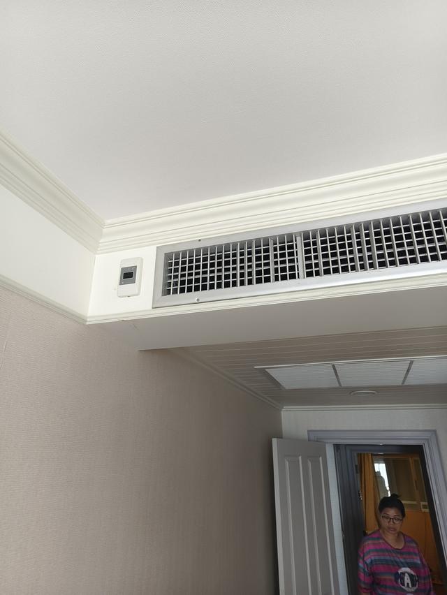 ช่างแอร์ประเวศ เฉลิมพระเกียรติฯ0638895489 ช่่างพสิษฐ์ติดตั้งแอร์ ย้ายแอร์ ล้างแอร์ ซ่อมแอร์บ้าน อออฟฟิต สำนักงาน รูปที่ 10