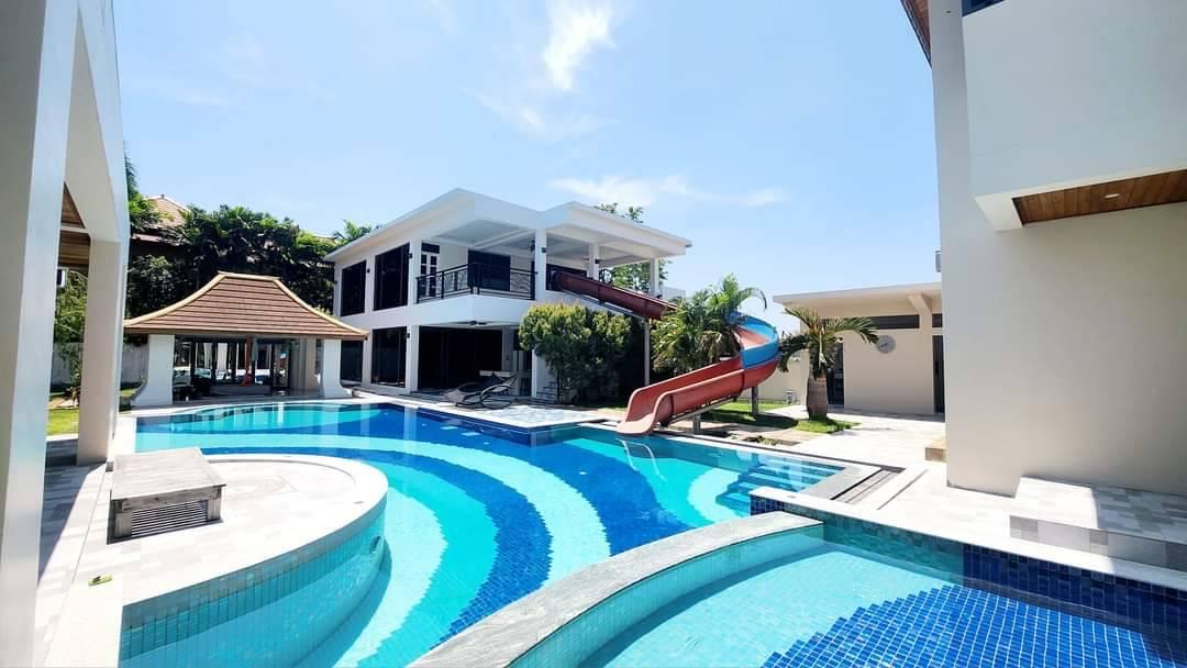 Luxury Pool Villa Pattaya For Sale/Rent