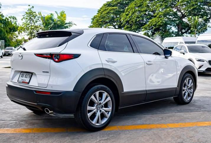 Mazda CX-30 สีดำสวยๆ