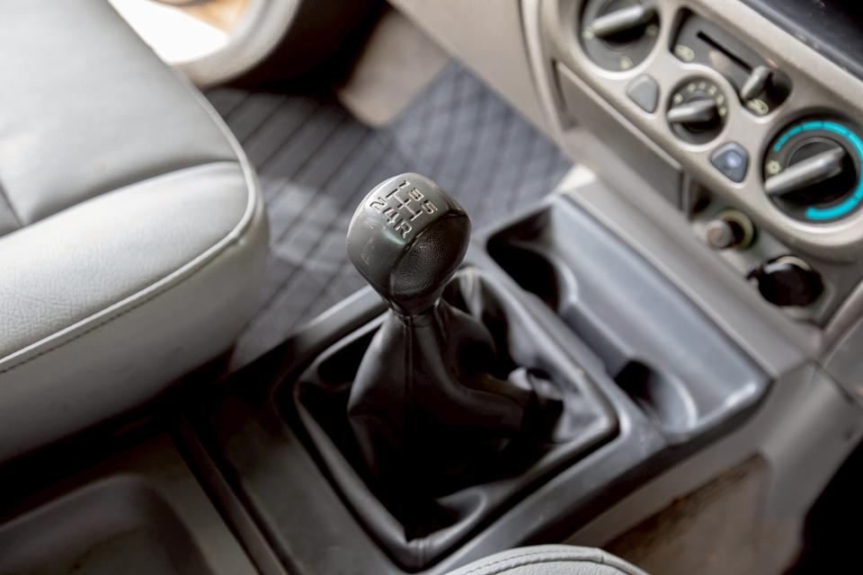 Isuzu D-Max 2.5 SLX Space Cab เกียร์ธรรมดา สีน้ำตาล ปี 2005 19