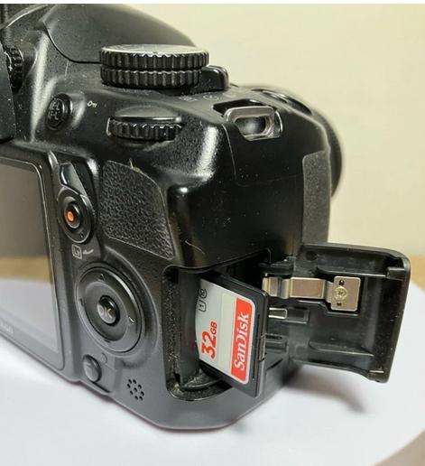 Nikon D3100 พร้อม lens 18-55 มือสอง 5