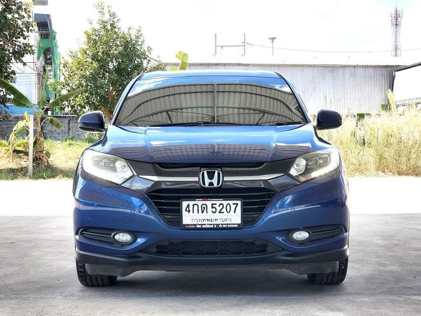 Honda Hrv 1.8E  A/T   1