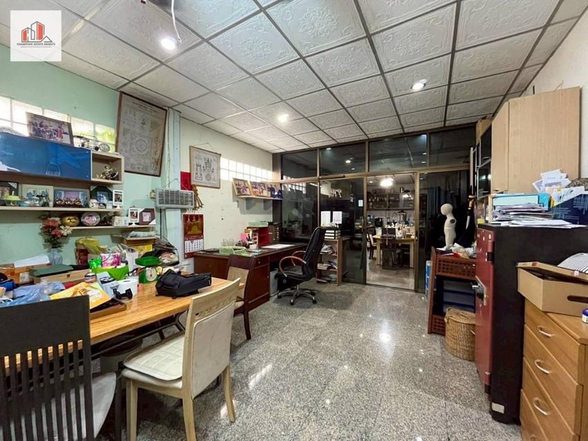ขายทาวน์เฮาส์ 5 ชั้น พื้นที่ใช้สอยเยอะ ￼แปลงมุม ทำเลดี ทุ่งครุ ประชาอุทิศ 91-2 5