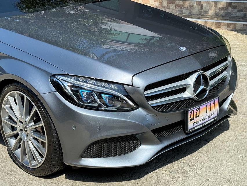 2018 BENZ C350e AMG รถมือเดียวออกป้ายแดง รถวิ่งน้อย เข้าศูนย์ทุกระยะ รถไม่เคยมีอุบัติเหตุครับ 8