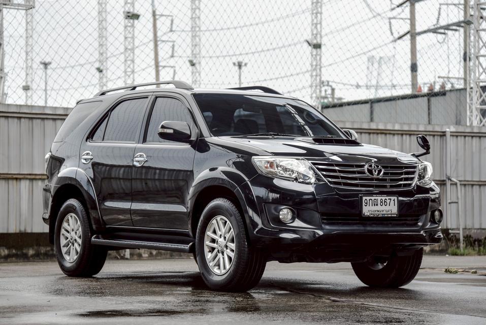 รหัสรถ CBL8671 TOYOTA FORTUNER 2.5 V AT 2014 4