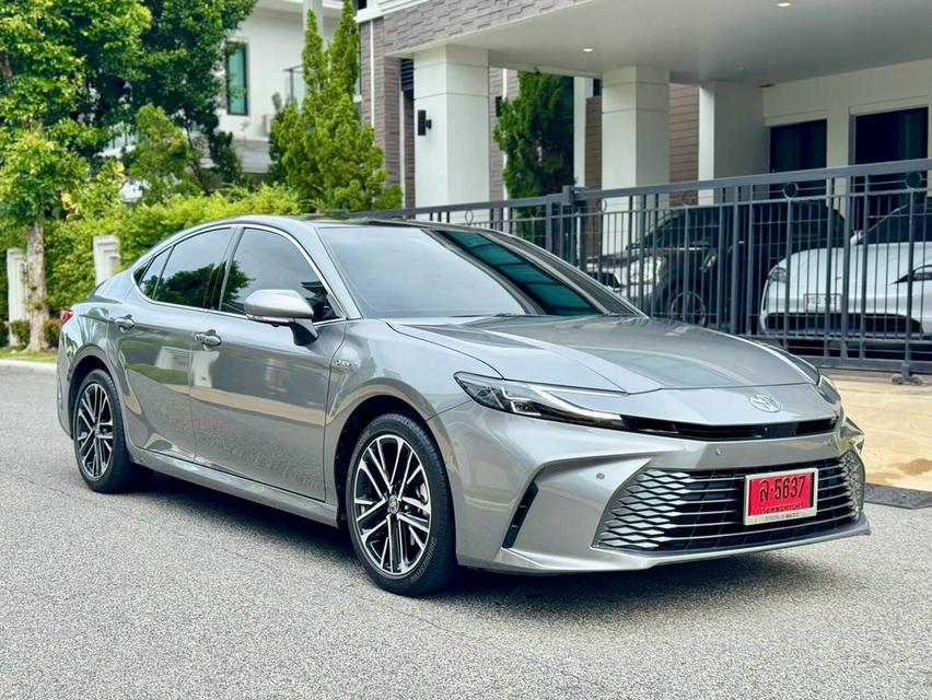 2026 Toyota Camry HEV Premium Luxury Topสุด ใหม่จัดๆ รถเดือนเดียว ยังไม่จดทะเบียน คุ้มมากๆ