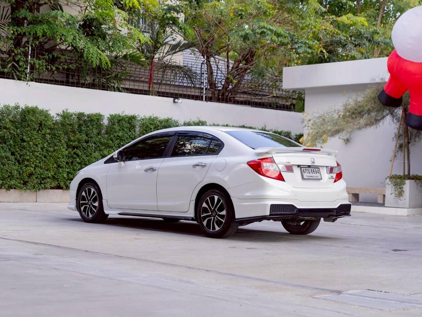 Honda Civic 1.8ES ปี15 7