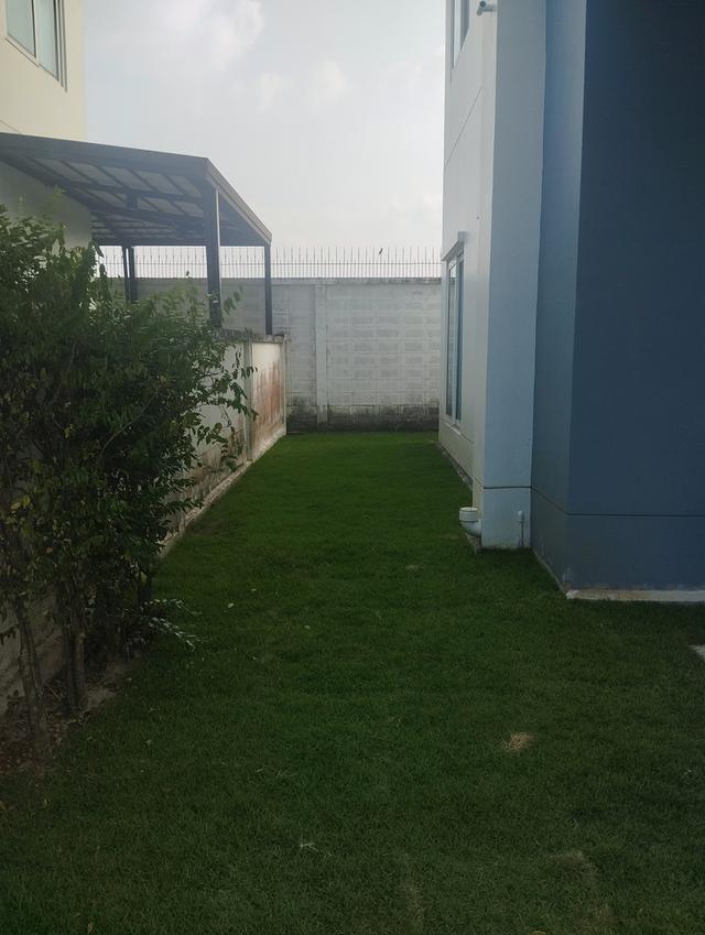 บ้านแฝด หมู่บ้านศุภาลัยเบลล่า รังสิตคลองสอง 2