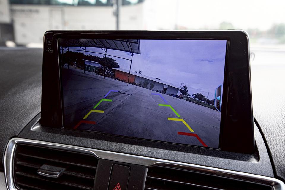 Mazda3 Skyactiv 2.0 S Hatchback ปี 2014 สีเทา มือเดียวป้ายแดง 16