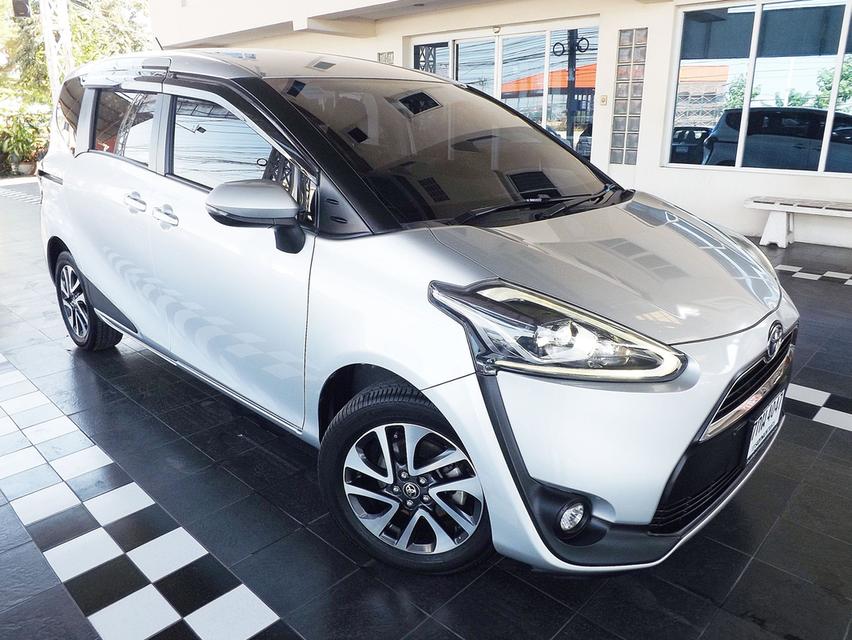 TOYOTA SIENTA 1.5V AUTO ปี 2018 รหัส KCY4047