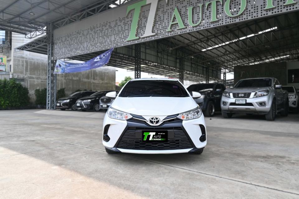 Toyota Yaris ativ 1.2 entry  1