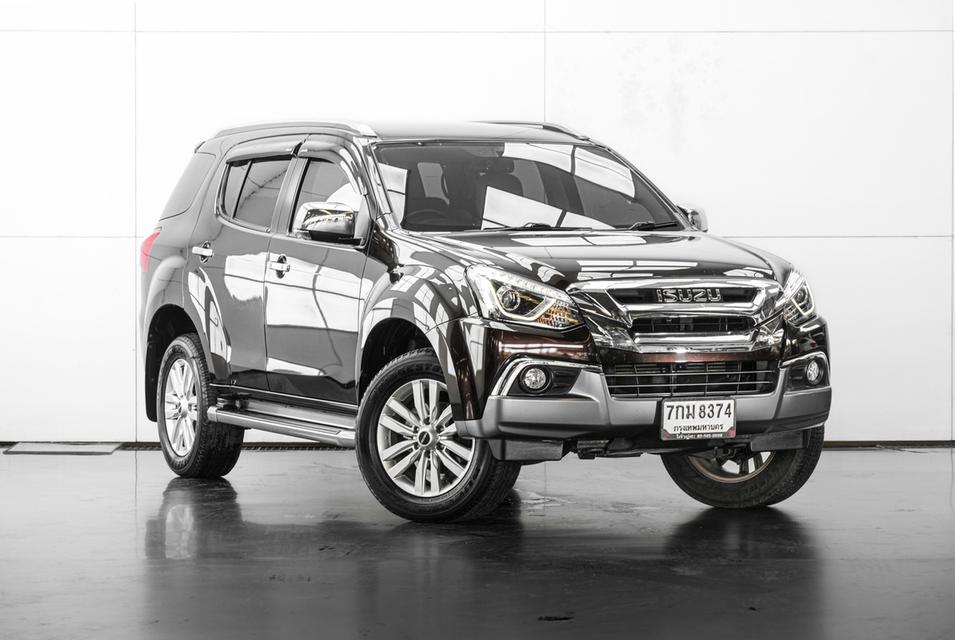 2018 ISUZU MU-X 1.9 DVD Navi DA SUV สีน้ำตาล เลขไมล์ 65248 กม.