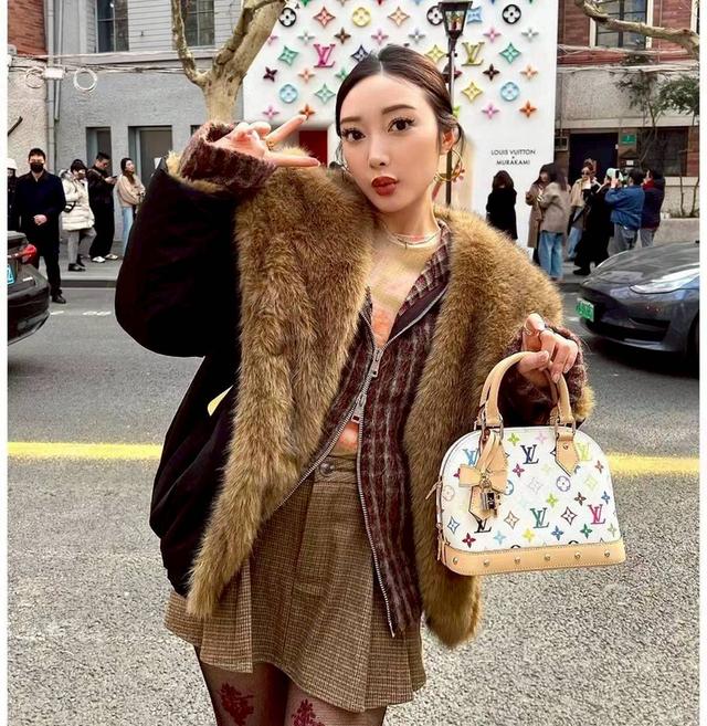 LV x TM ALMA BB ✅ (12,500฿)🔥 size : 17.5 x 11.5 x 23.5 cm 6