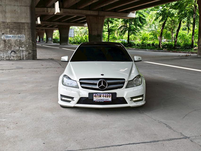 ขายรถ Benz C180 W204 COUPE ปี 2011 สีขาว เกียร์ออโต้