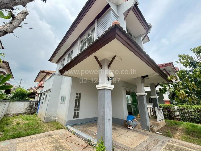 หมู่บ้านธัญญาภิรมย์ รังสิต-คลอง 10 ใกล้ตลาดพรธิสารคลอง 10 ถนนรังสิต–นครนายก ต.บึงสนั่น อ.ธัญบุรี จ.ปทุมธานี