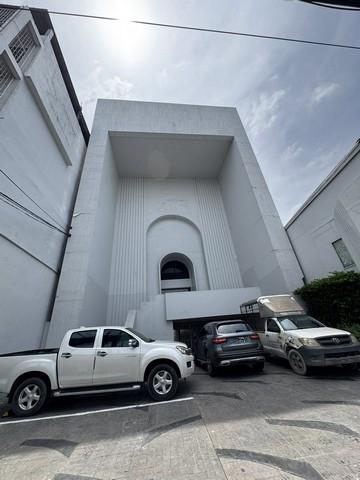 ให้เช่าสำนักงาน 4 ชั้นถนน สุขสวัสดิ์ ย่านพระประแดงที่จอดรถ16 คัน 1