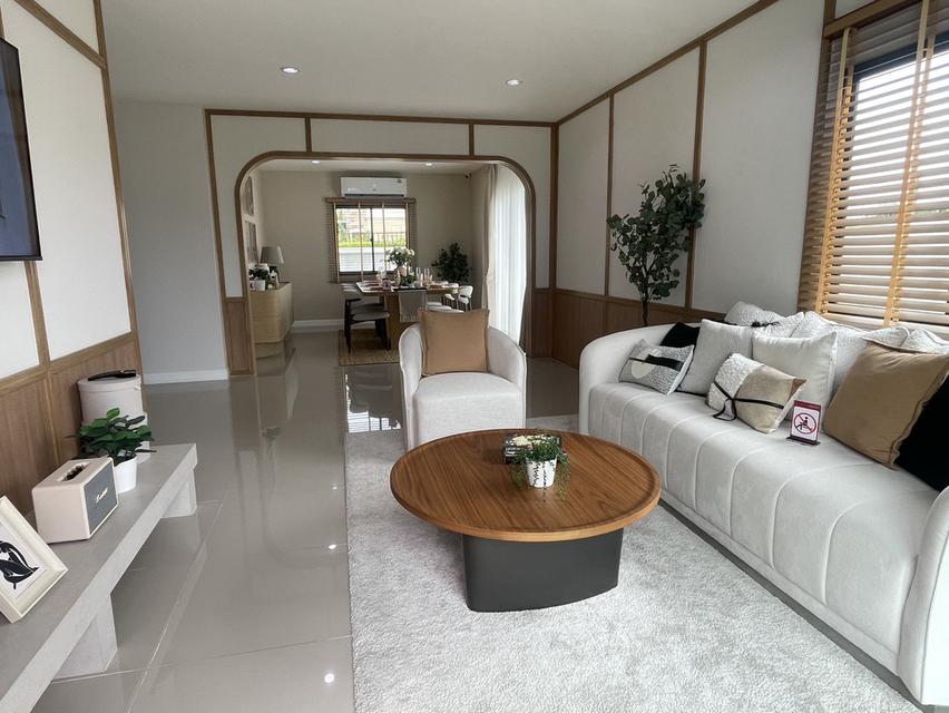 บ้านเดี่ยวหลังใหญ่ 4 ห้องนอน หมู่บ้านกาญจน์กนก 2 เฟส 4 ทำเลโครงการติดถนนเส้นหลักวงแหวนรอบนอก เดินทางสะดวก พร้อมโปโมชั่นของแถมและส่วนลดมากมาย 3