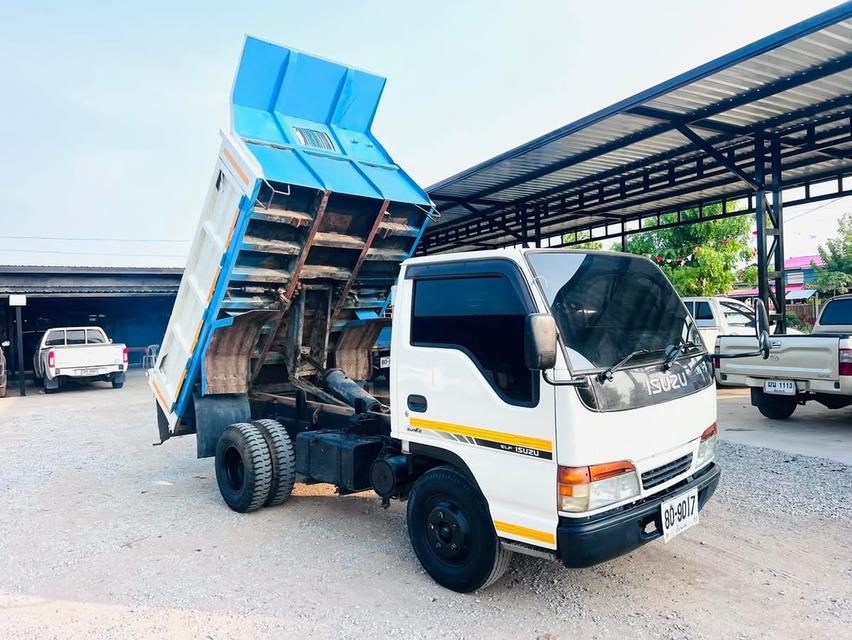 รถบรรทุก ISUZU NKR 88HP 6 ล้อเล็ก 2