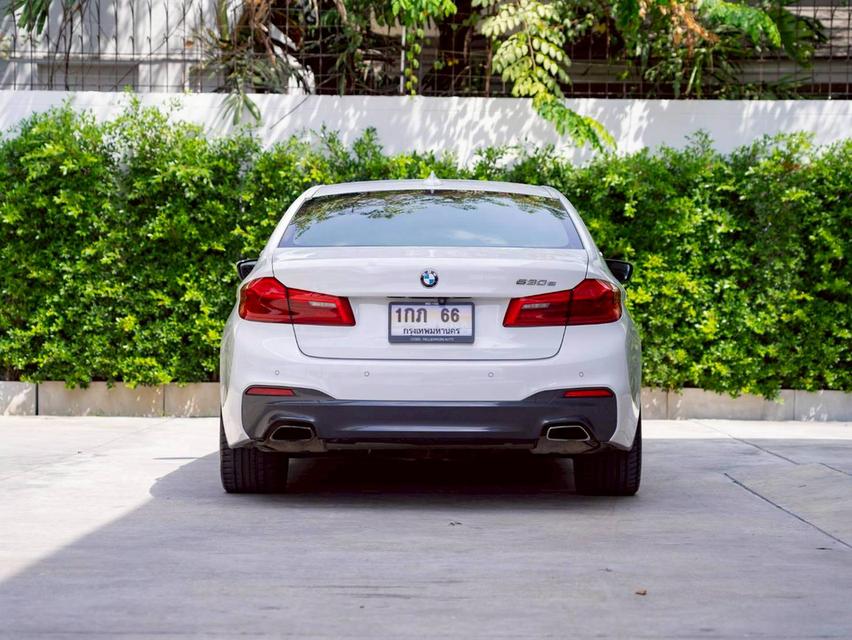 BMW 530e M Sport ปีจด 2019 ประกันเครื่องเกียร์3ปี /30,000 km. รูปที่ 2