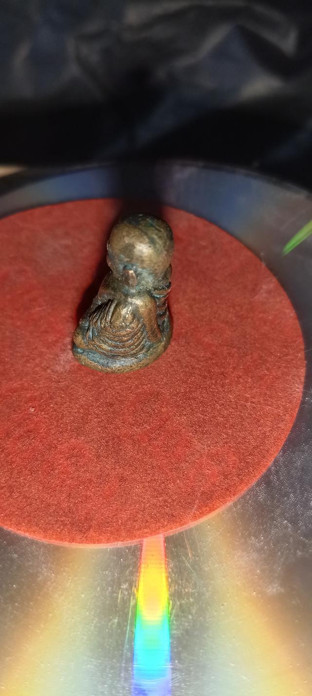 พระเครื่อง 8